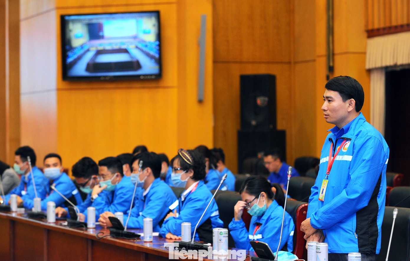 Phá bỏ rào cản tâm lý 'tuổi nhỏ làm việc nhỏ' và giao việc khó việc mới cho người trẻ ảnh 4