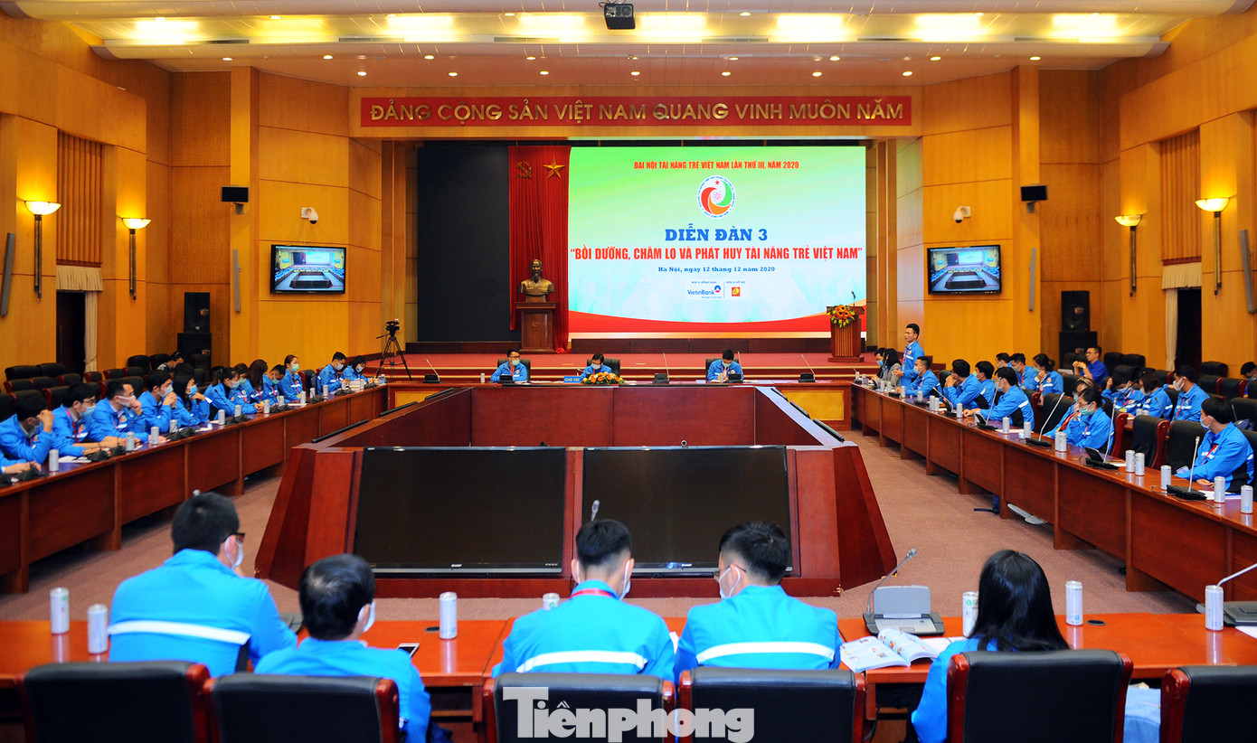 Phá bỏ rào cản tâm lý 'tuổi nhỏ làm việc nhỏ' và giao việc khó việc mới cho người trẻ ảnh 1