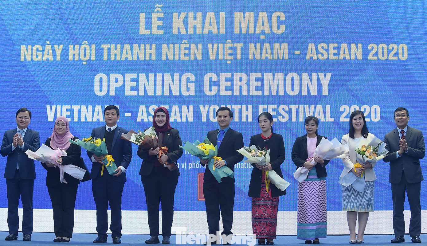 Tưng bừng ngày hội Thanh niên Việt Nam - ASEAN năm 2020 ảnh 4