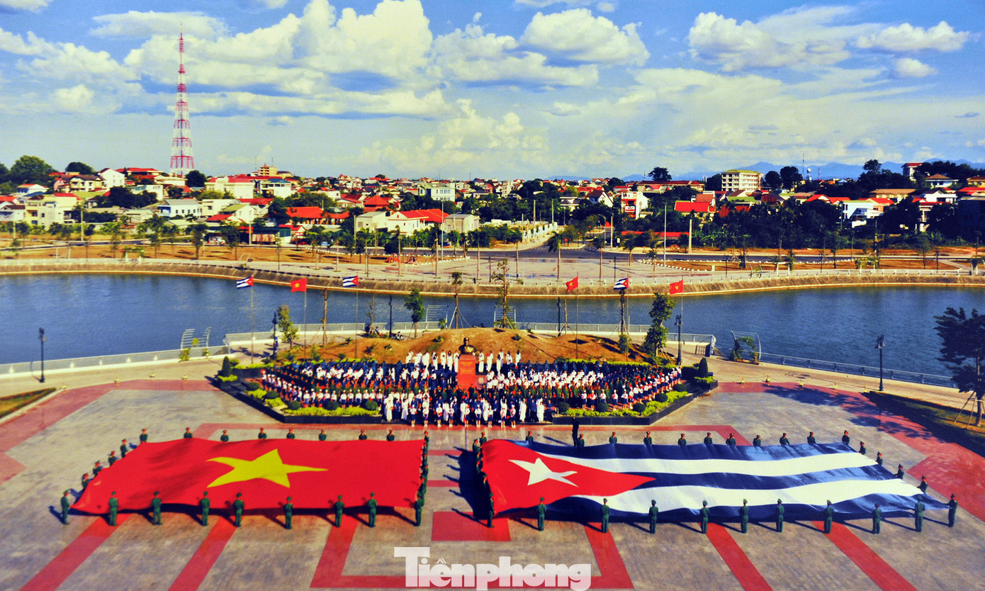 Kỷ niệm 60 năm thiết lập quan hệ ngoại giao Việt Nam - Cuba ảnh 10