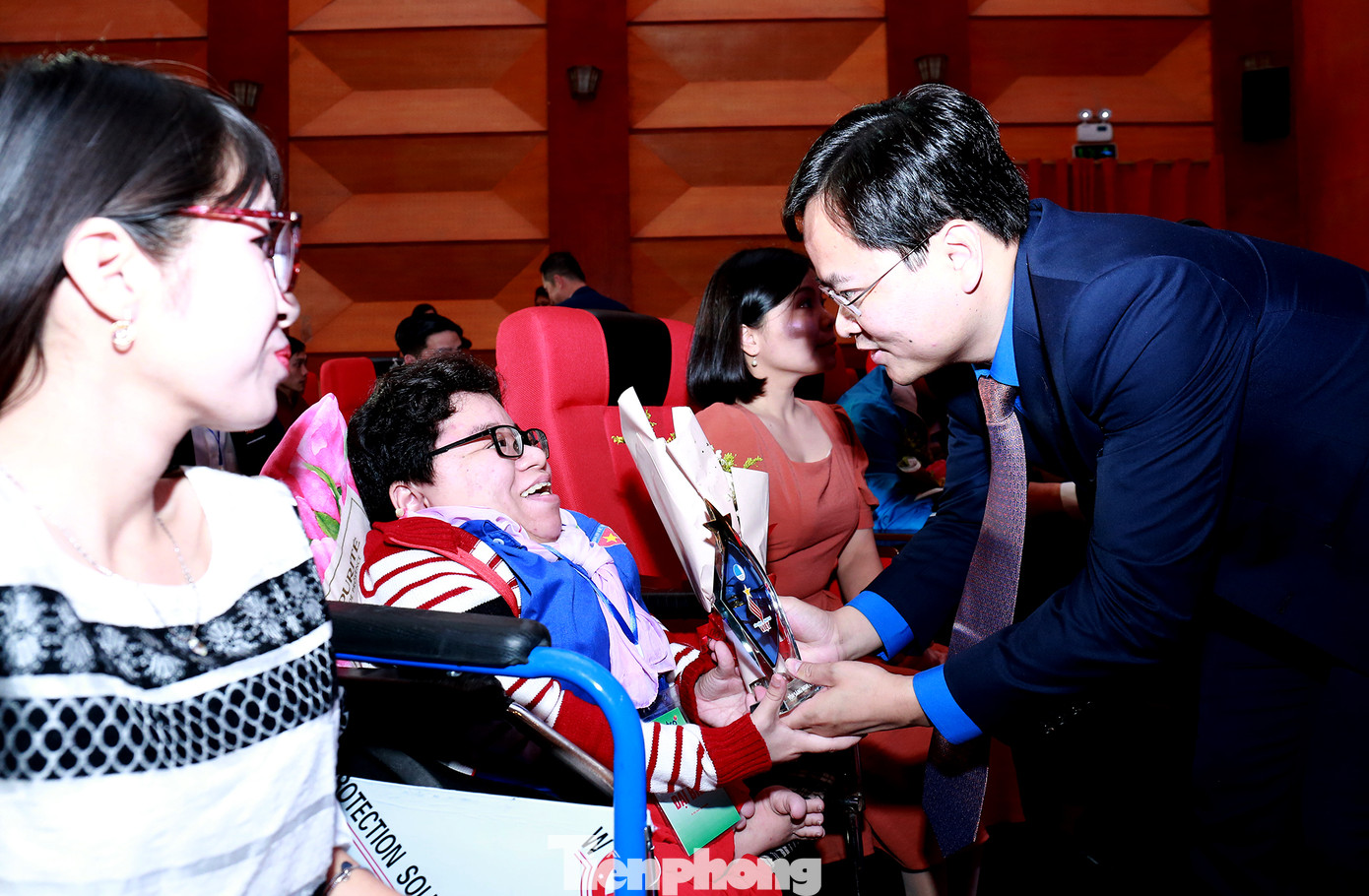 64 câu chuyện tự tin và nuôi dưỡng nghị lực phi thường ảnh 9