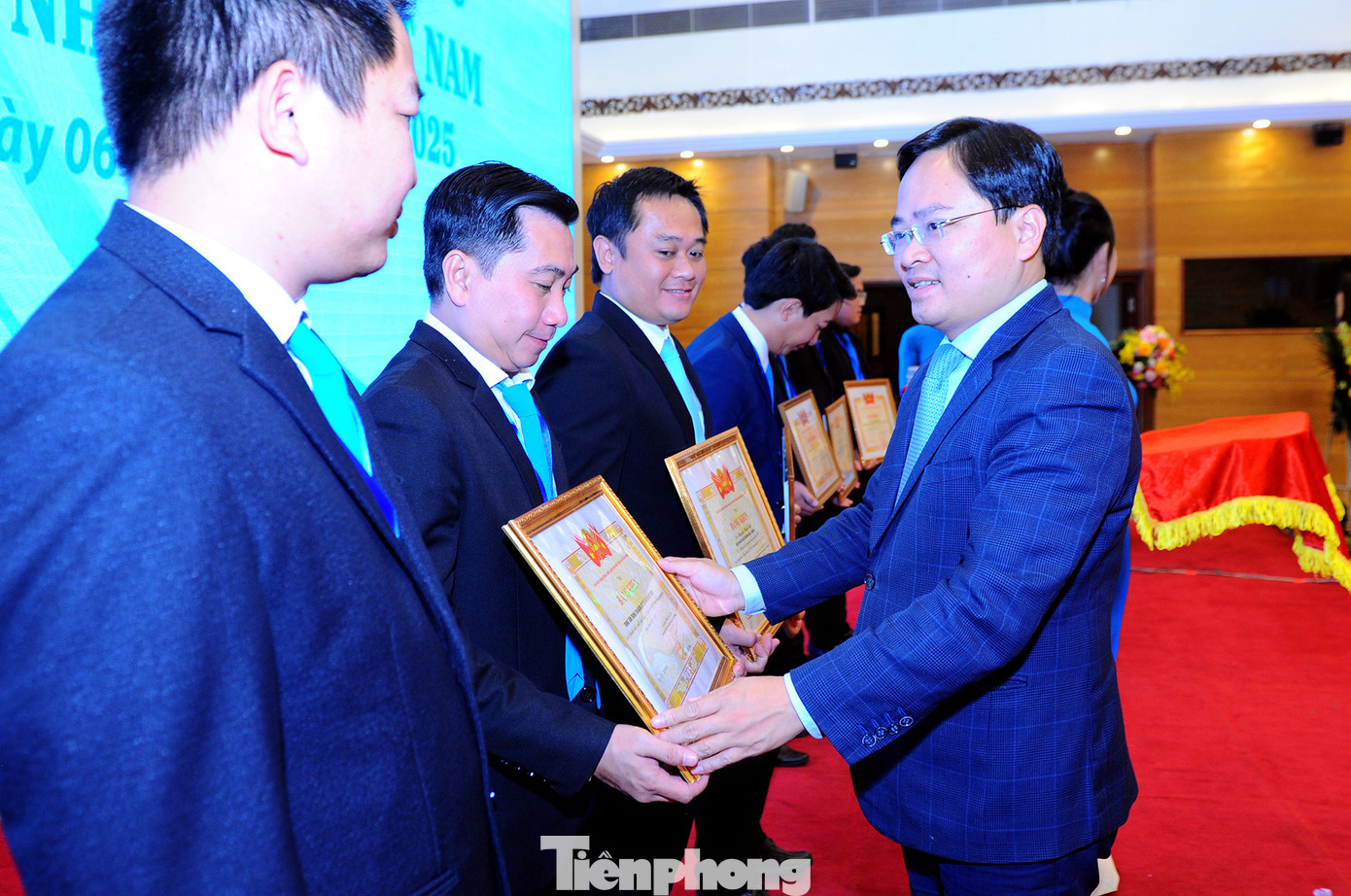 Thầy thuốc trẻ Việt Nam khám, phát thuốc miễn phí hơn 4 triệu lượt người ảnh 7