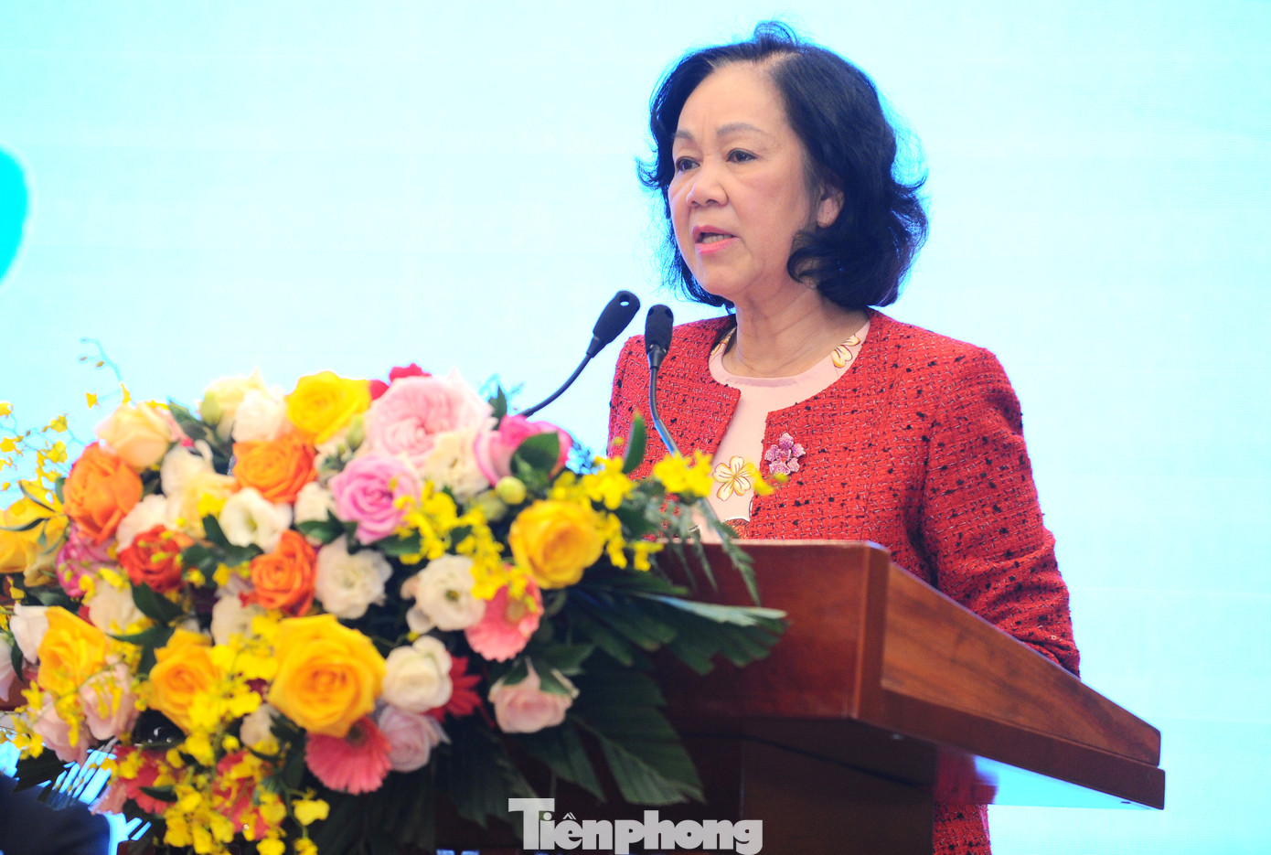 Mỗi thầy thuốc trẻ phải xem niềm tin của bệnh nhân làm mục tiêu phấn đấu ảnh 1