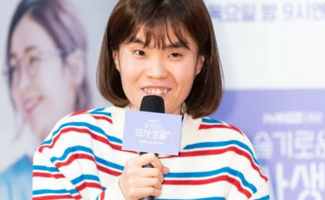 Showbiz 2/11: Danh ca Ngọc Cẩm qua đời ảnh 3