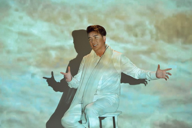 Showbiz 9/11: Huỳnh Anh vui vẻ xuất hiện sau ồn ào tình cảm với Quang Hải ảnh 3