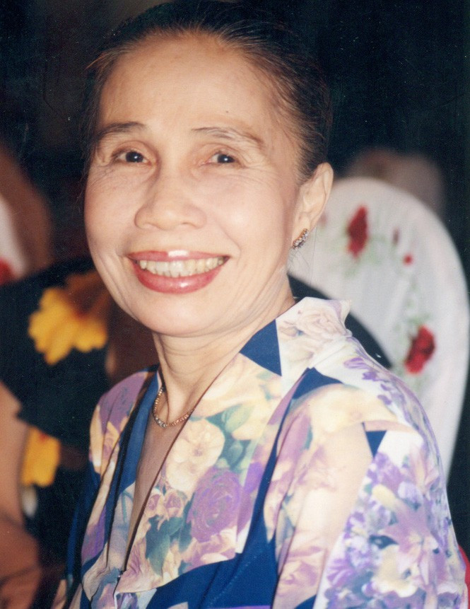 Showbiz 1/11: Nguyễn Hưng bật mí lý do ‘giấu kín’ bà xã hơn 40 năm qua ảnh 3