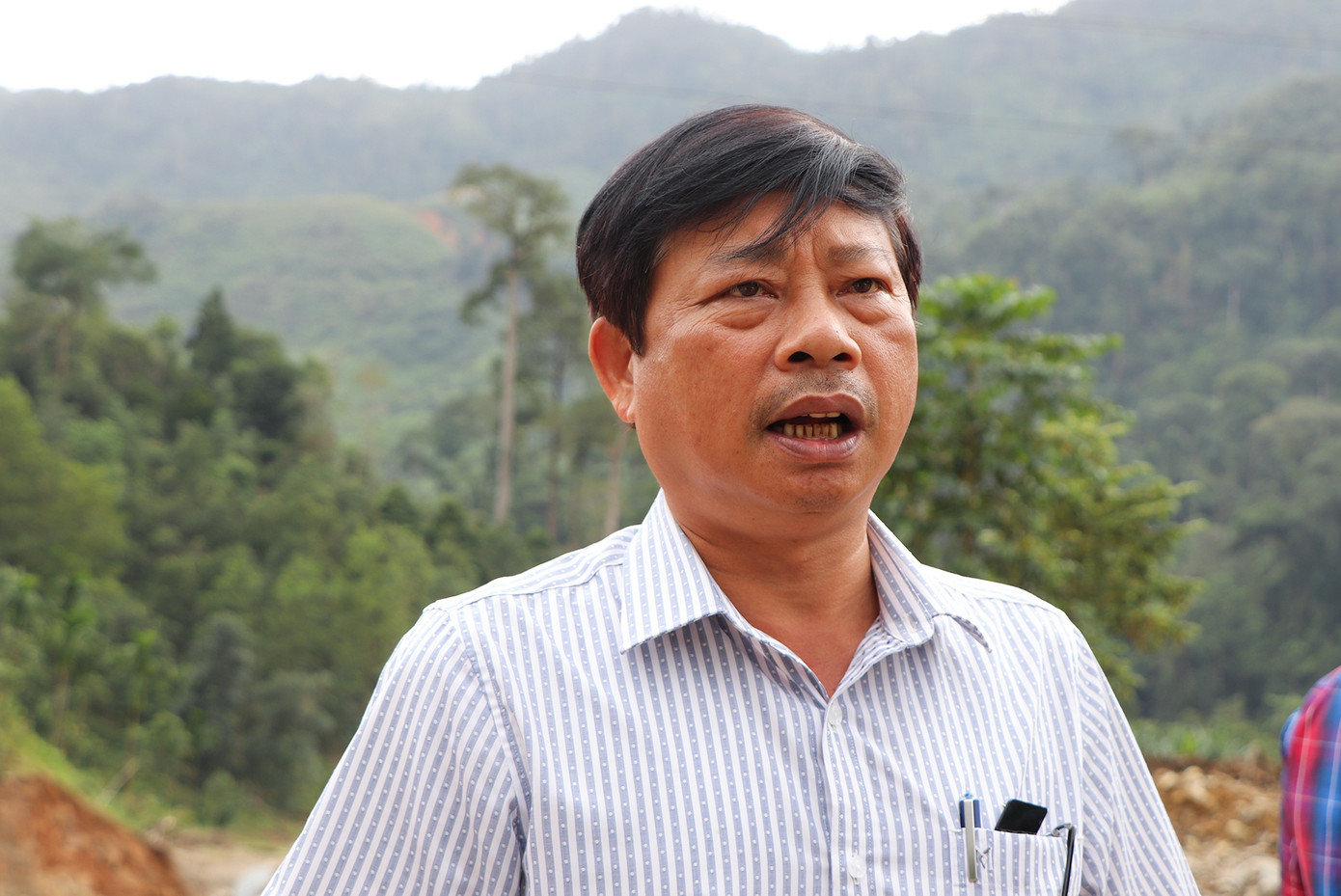 Về lại Trà Leng sau 30 ngày sạt lở kinh hoàng: Thẫn thờ dõi tìm người mất tích ảnh 11