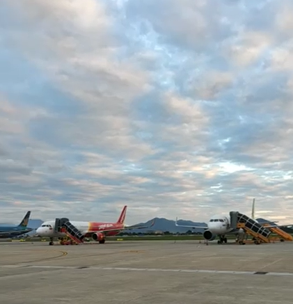 Hà Nội mùa Thu siêu đẹp: Không cần lên cao nguyên vì trời hôm nay nhiều mây cực ảnh 4