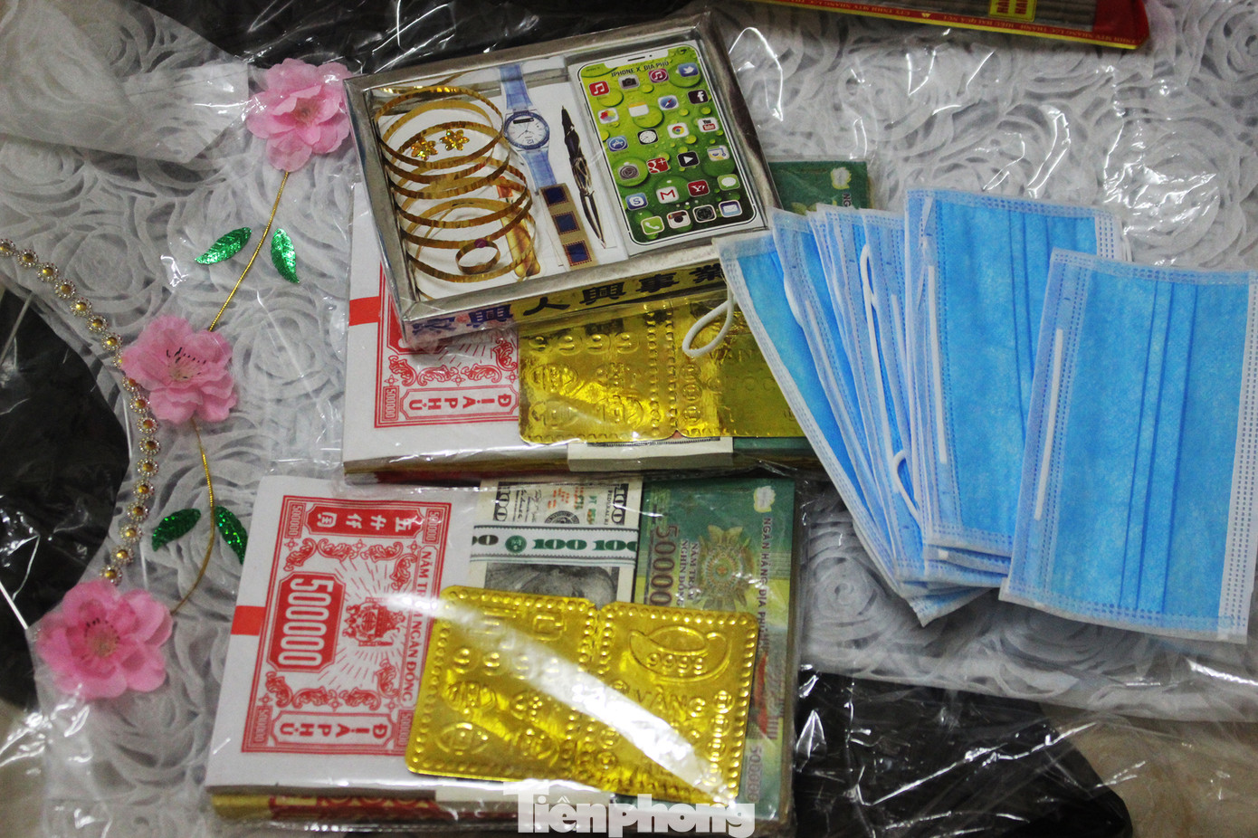 Ý tưởng 'lạ' về việc gửi khẩu trang cho cõi âm chống COVID-19 trong tháng cô hồn ảnh 22