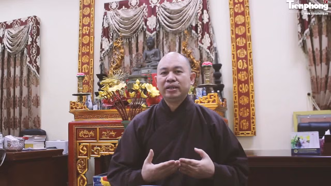 Ý tưởng 'lạ' về việc gửi khẩu trang cho cõi âm chống COVID-19 trong tháng cô hồn ảnh 24