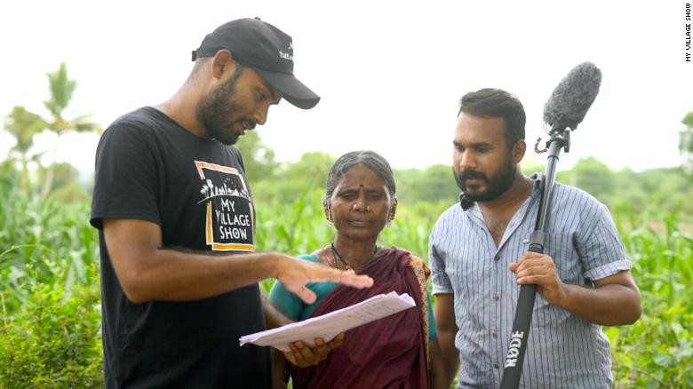 Người bà không biết chữ trở thành ngôi sao YouTube ở Ấn Độ gây tò mò ảnh 2