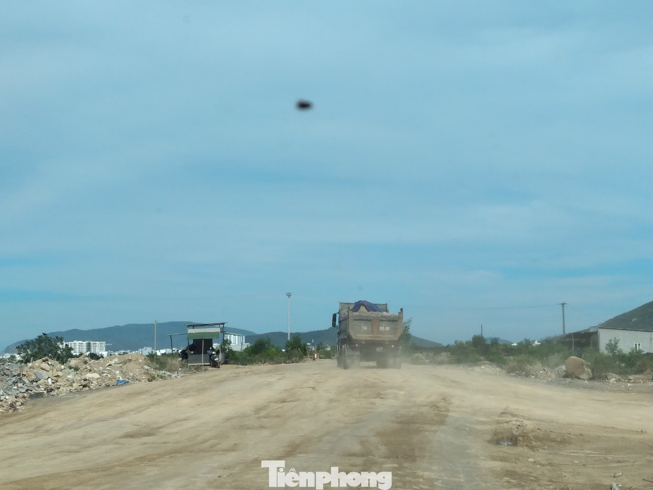 Chưa được giao đất, chủ khu đô thị sinh thái ở Khánh Hòa đã ồ ạt san lấp ảnh 4