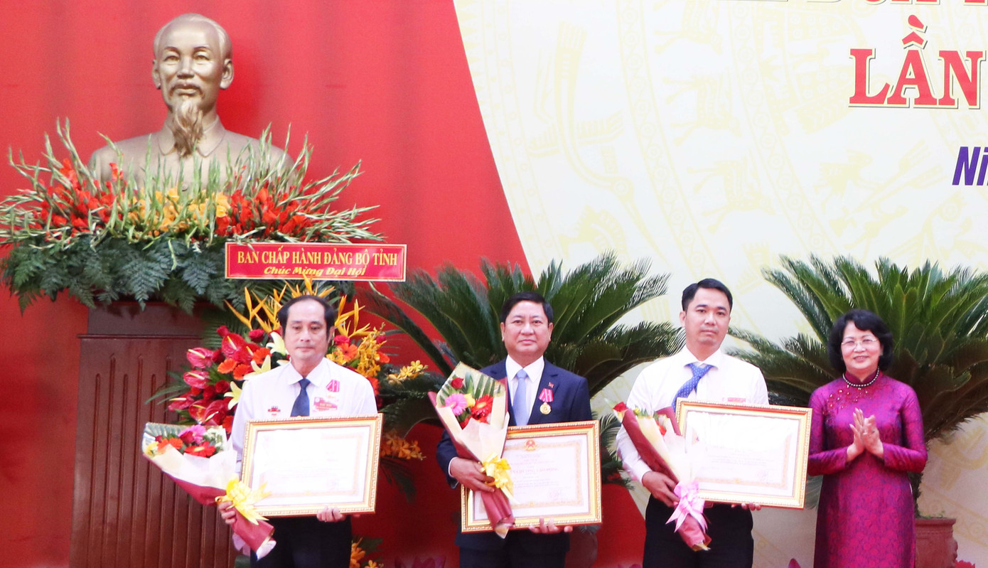 Phó Chủ tịch nước Đặng Thị Ngọc Thịnh dự Đại hội thi đua yêu nước tỉnh Ninh Thuận ảnh 1