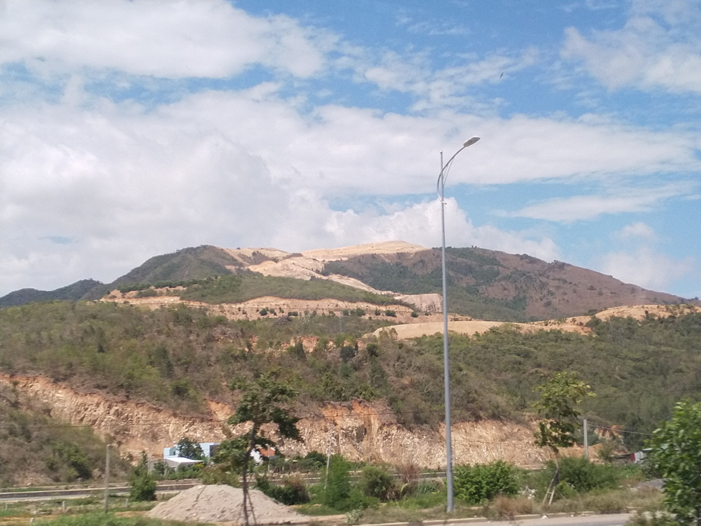 Khánh Hoà kỷ luật hàng loạt Giám đốc, Phó Giám đốc Sở sai phạm ảnh 4