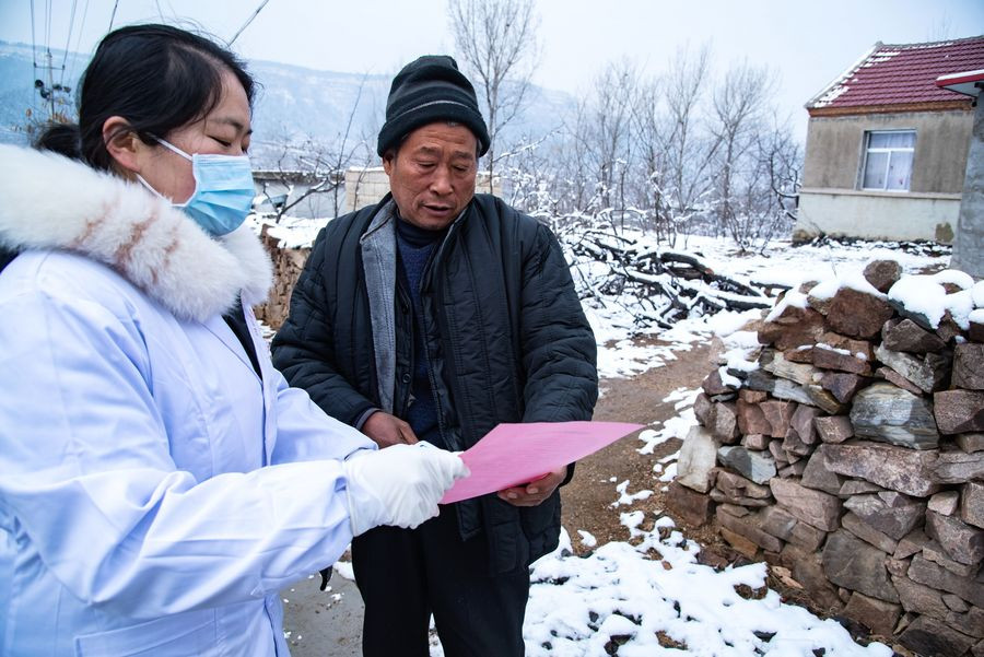 Mỹ nâng khuyến cáo đi lại lên mức cao nhất: Không tới Trung Quốc ảnh 2