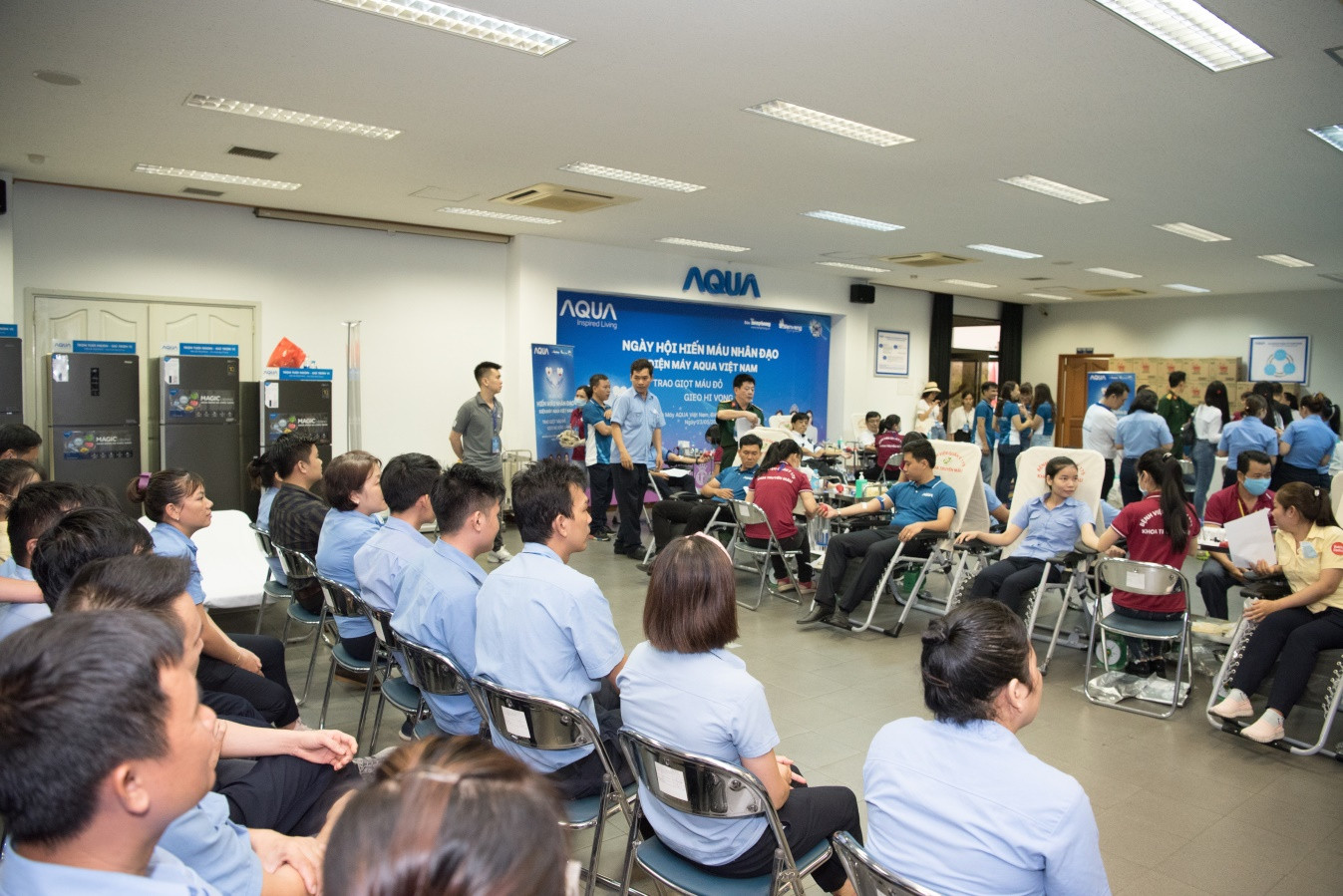 AQUA Việt Nam cùng Đỗ Mỹ Linh và Trần Tiểu Vy hiến máu vì cộng đồng ảnh 3