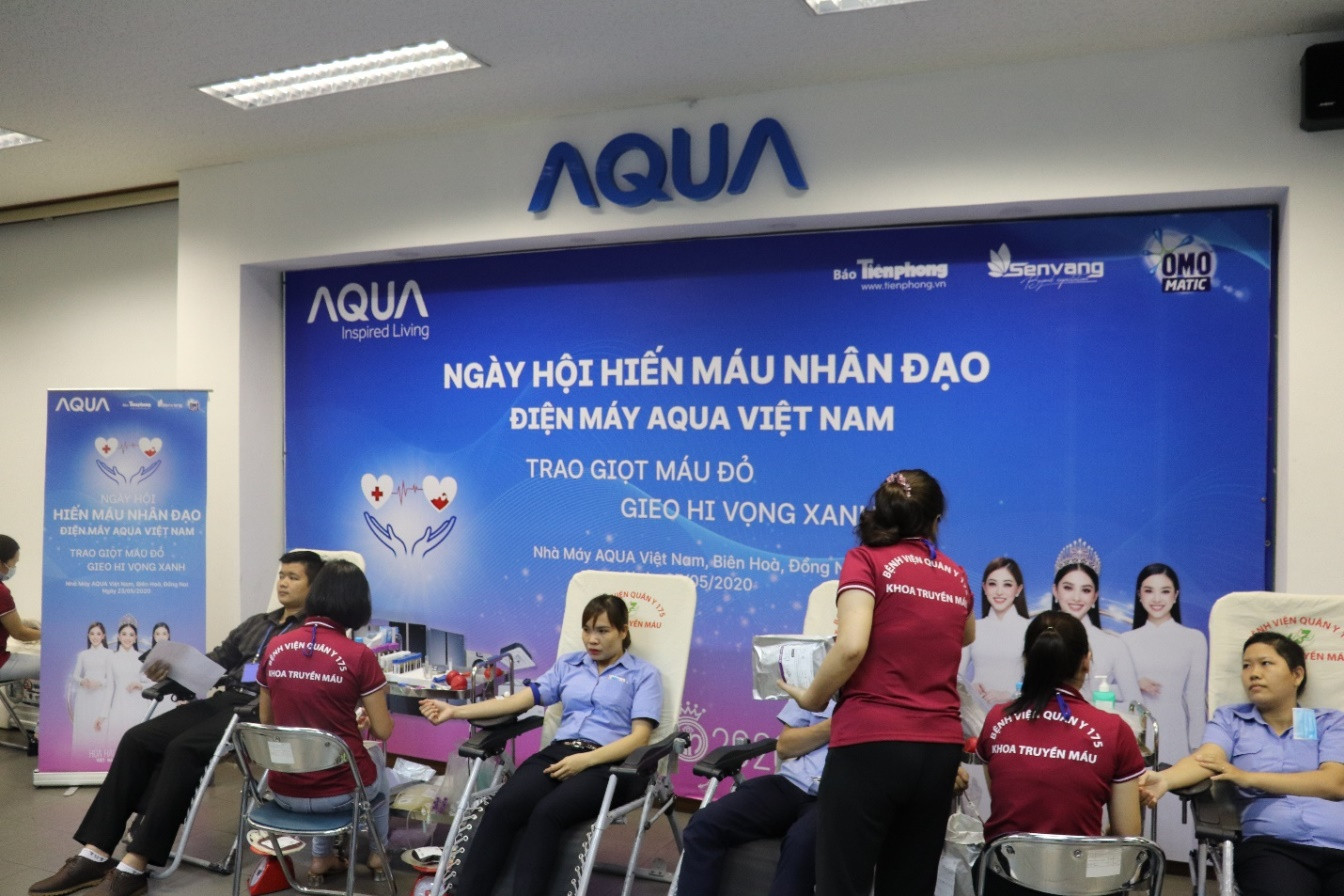 AQUA Việt Nam cùng Đỗ Mỹ Linh và Trần Tiểu Vy hiến máu vì cộng đồng ảnh 2