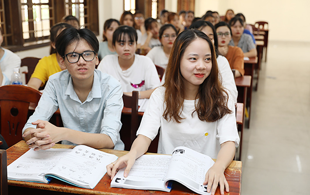 Nhiều sinh viên theo học ngành Ngôn ngữ Trung Quốc tại ĐH Duy Tân Đào tạo ngôn ngữ Hàn-Trung-Anh: Giải cơn 'khát' của thị trường nhân lực ảnh 1