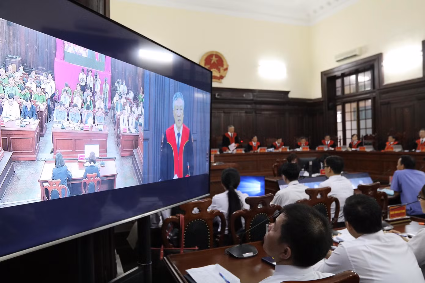 Cận cảnh phiên giám đốc thẩm tuyên giữ nguyên bản án với tử tù Hồ Duy Hải ảnh 4
