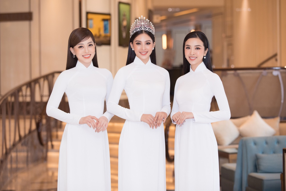 Dàn người đẹp hội tụ tại khách sạn Caravelle Sài Gòn dự họp báo Hoa hậu Việt Nam 2020 ảnh 2