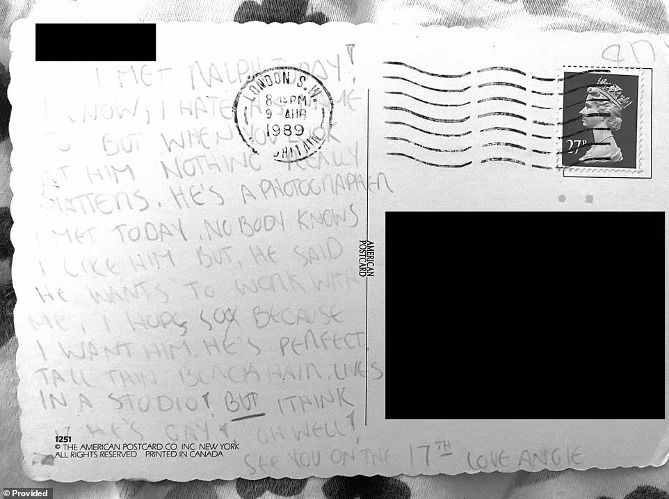 Loạt ảnh và thư tay hiếm chưa từng hé lộ về Angelina Jolie thời chưa nổi tiếng ảnh 10