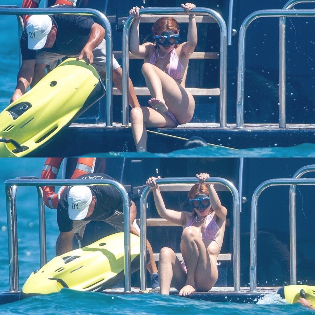 Sao lưỡng tính Bella Thorne khoe hình thể nóng bỏng với bikini trên du thuyền ảnh 10