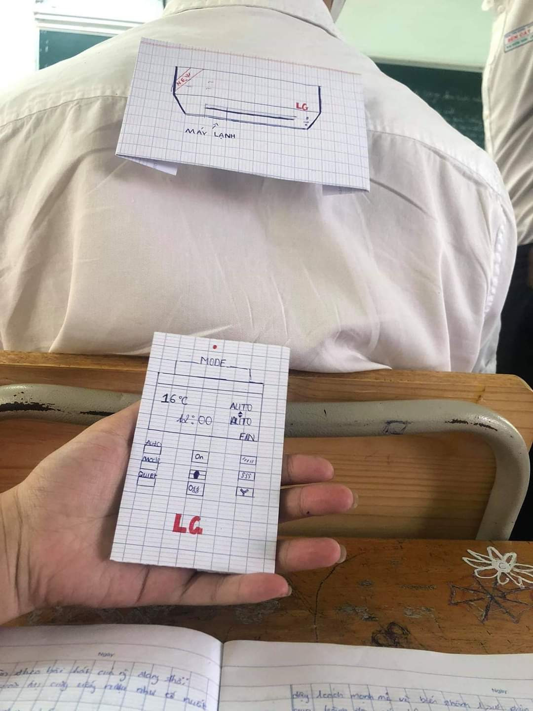 Những hình ảnh siêu hài hước chỉ teen mới có khi đối mặt với cái nóng đảo điên tháng 5 ảnh 2