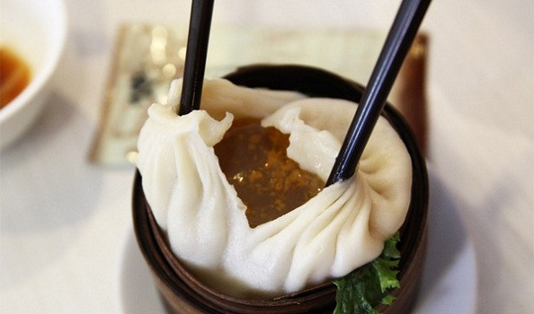 Bánh bao Thượng Hải nhân sốt đặc biệt bảo sao khiến 3 nàng “30 chưa phải là hết” mê mẩn ảnh 1