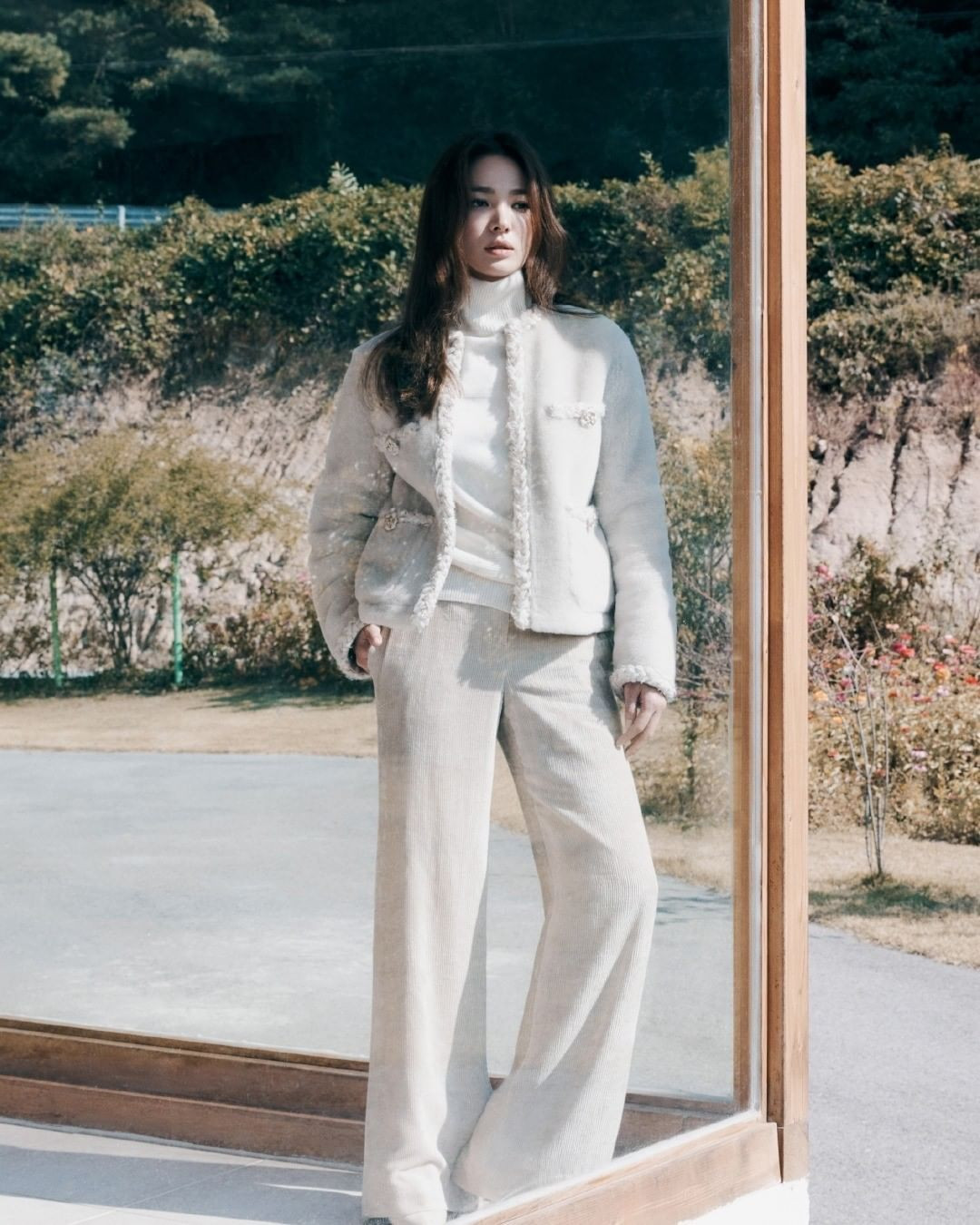 Sọng Hye Kyo U40 xinh đẹp rạng ngời ảnh 17