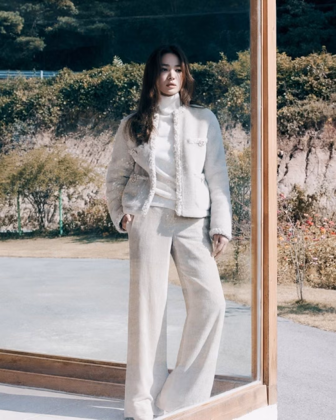 Sọng Hye Kyo U40 xinh đẹp rạng ngời ảnh 17