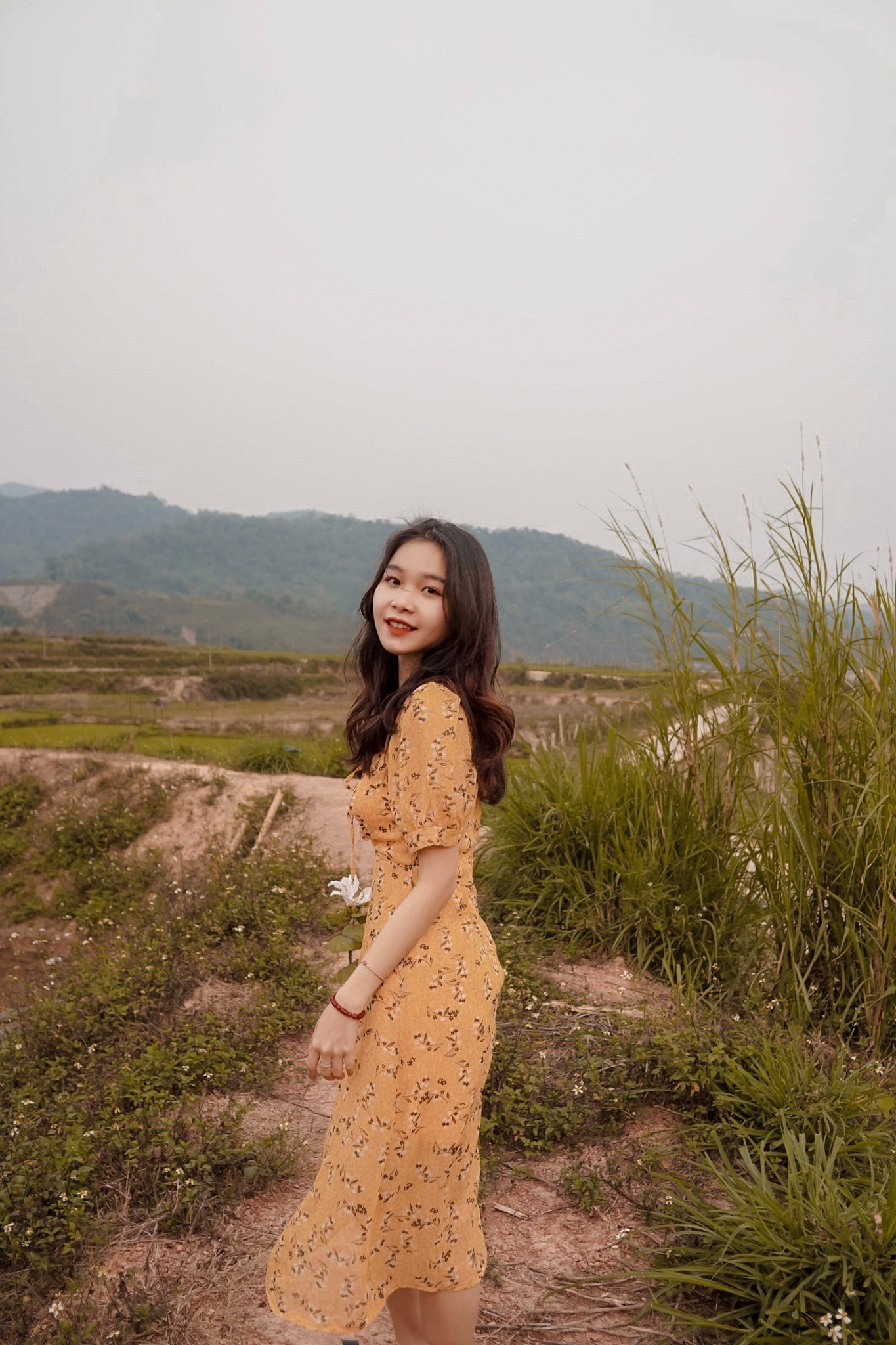 Nữ thủ khoa học ngành trinh sát 'gây thương nhớ' với nét đẹp trong trẻo ảnh 10