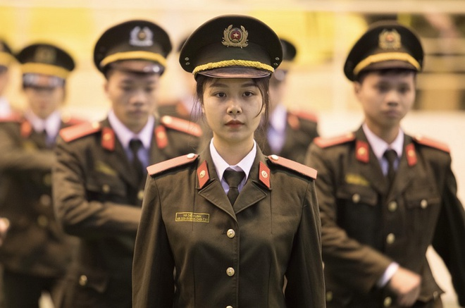 Nữ thủ khoa học ngành trinh sát 'gây thương nhớ' với nét đẹp trong trẻo ảnh 4