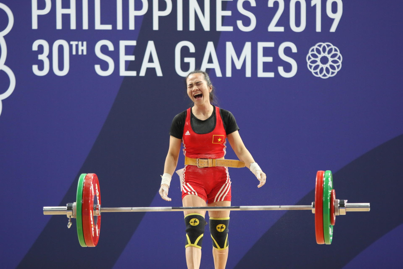 SEA Games ngày 1/12: Cử tạ lập cú đúp HCV cho Việt Nam ảnh 6
