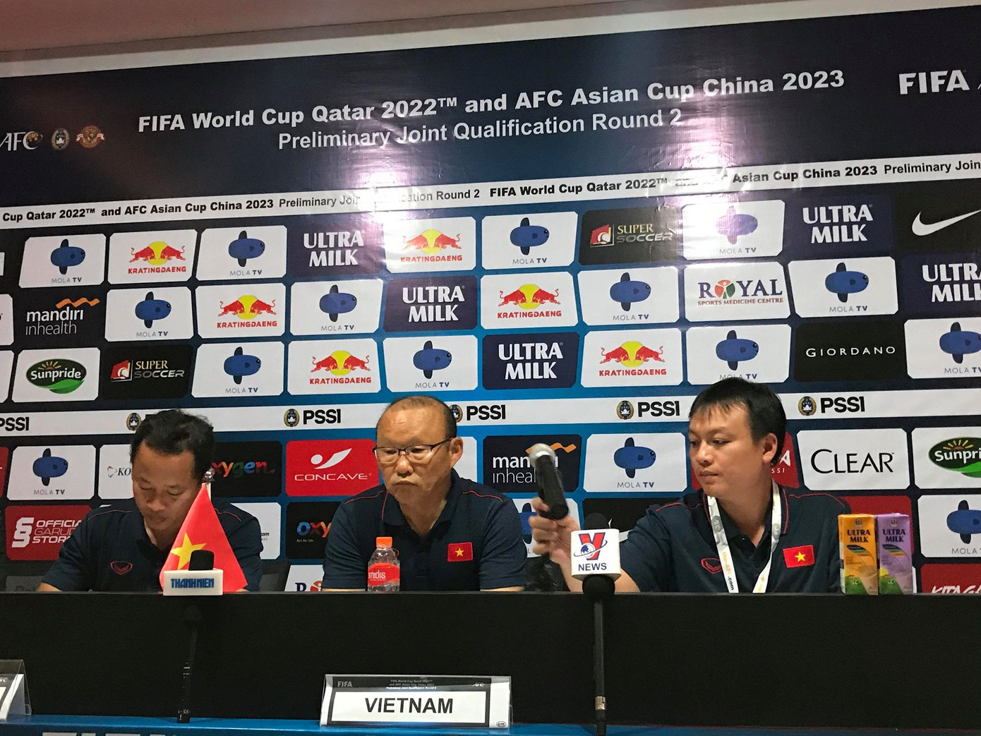 Hạ Indonesia, thầy Park tính kế thắng Thái Lan và UAE ảnh 1