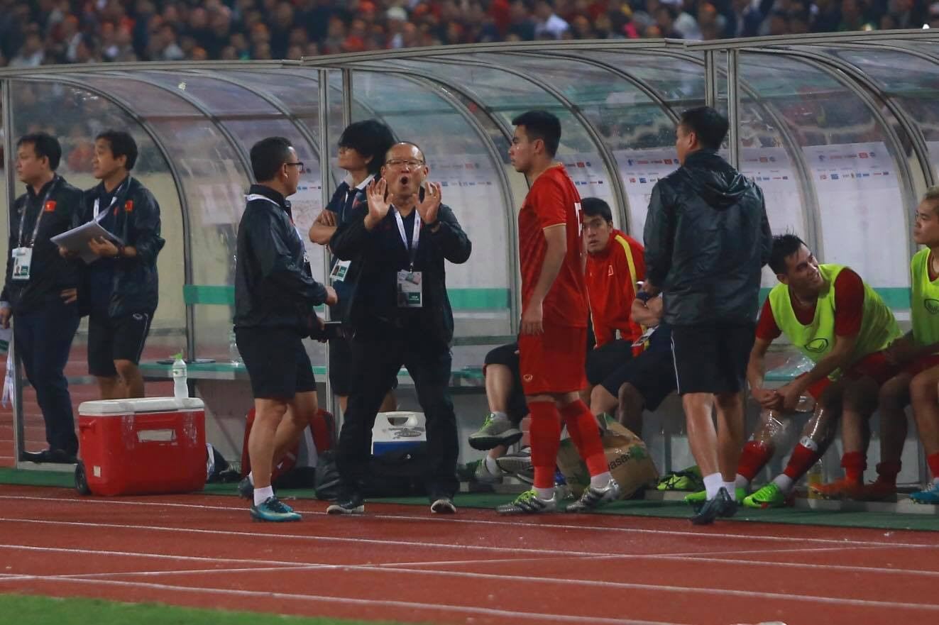 Hú hồn với... HLV Park Hang Seo ảnh 3