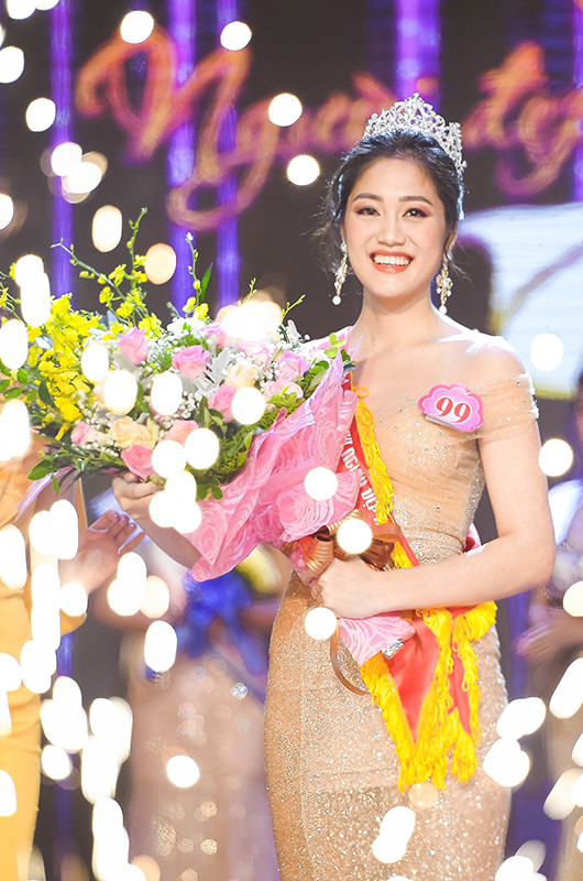 Người đẹp Hoa Lư nỗ lực giảm cân để dự thi Hoa hậu Việt Nam 2020 ảnh 4