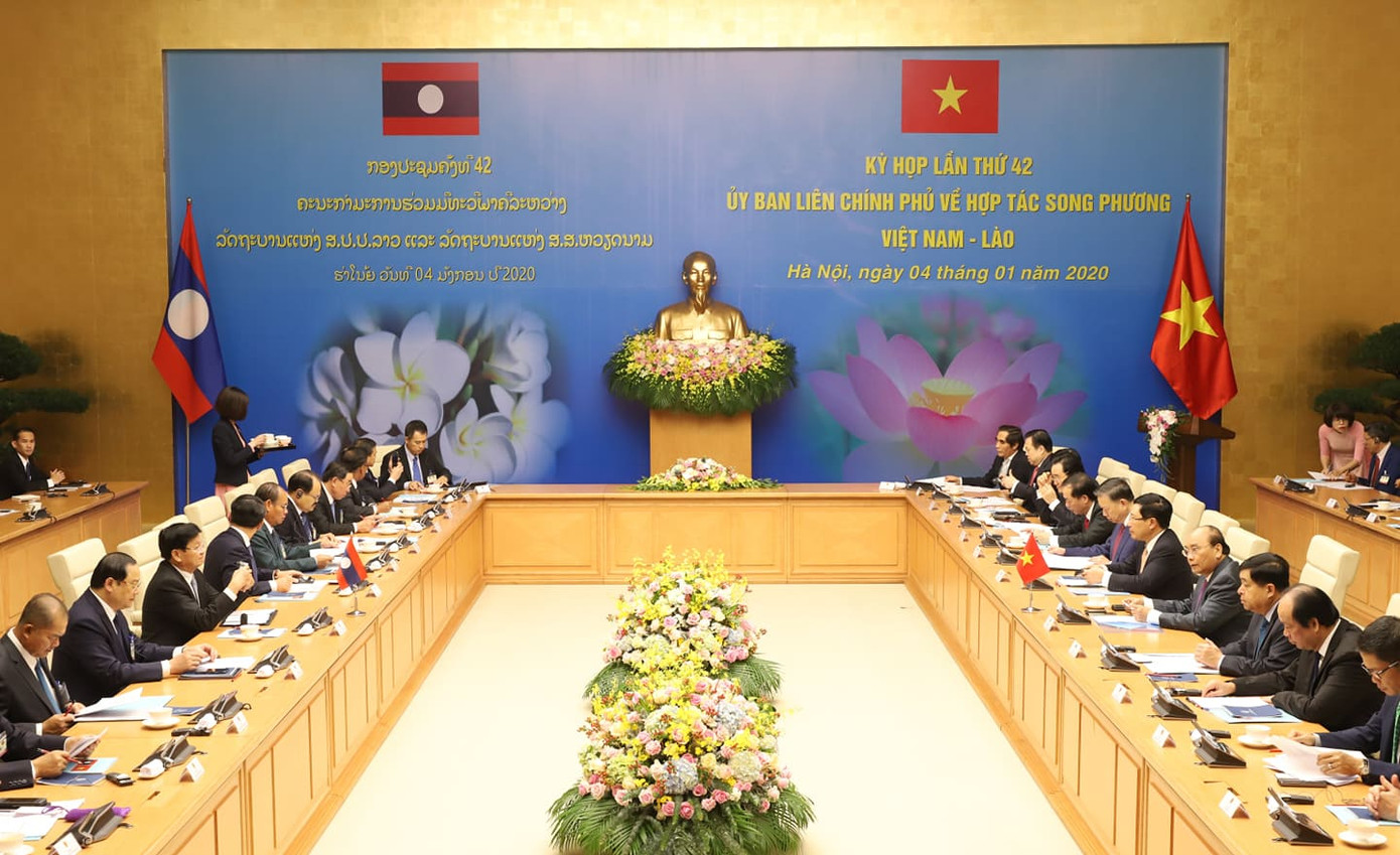 Thủ tướng Nguyễn Xuân Phúc đón Thủ tướng Lào sang thăm Việt Nam ảnh 3