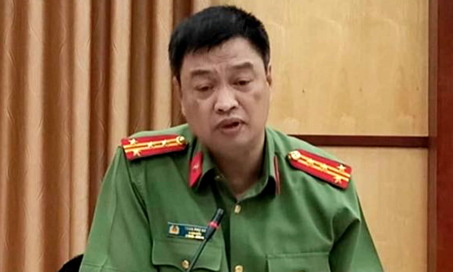 Vụ tung clip tố phó chủ tịch thị xã nhận tiền: Bắt tạm giam 2 phóng viên ảnh 1