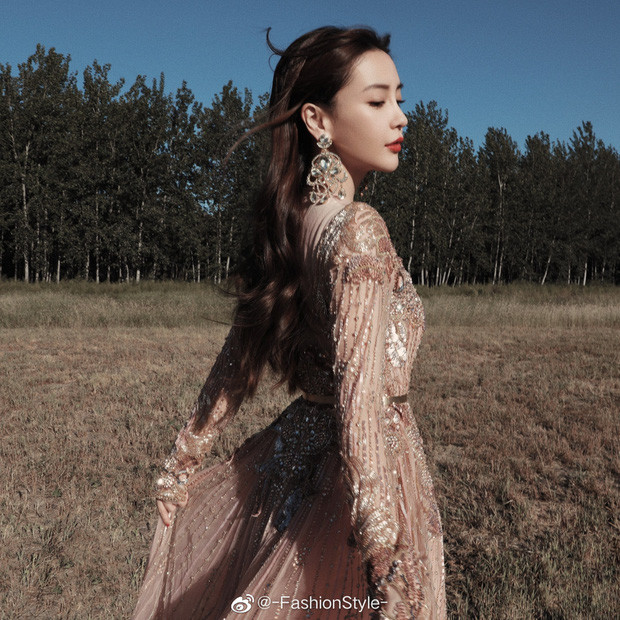 Angelababy tung bộ ảnh đẹp ngất ngây, đúng chuẩn nữ thần C-biz ảnh 7