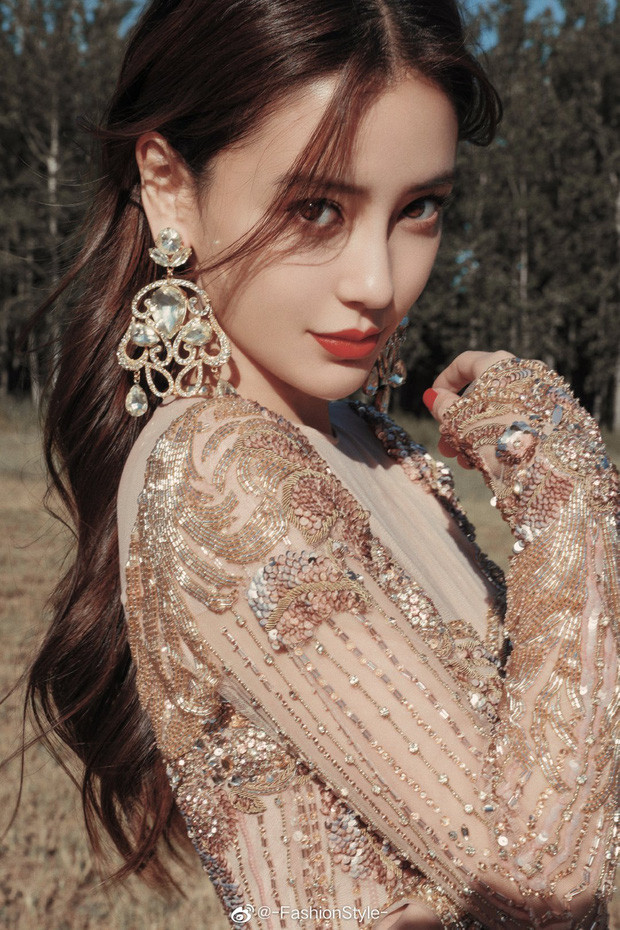 Angelababy tung bộ ảnh đẹp ngất ngây, đúng chuẩn nữ thần C-biz ảnh 1