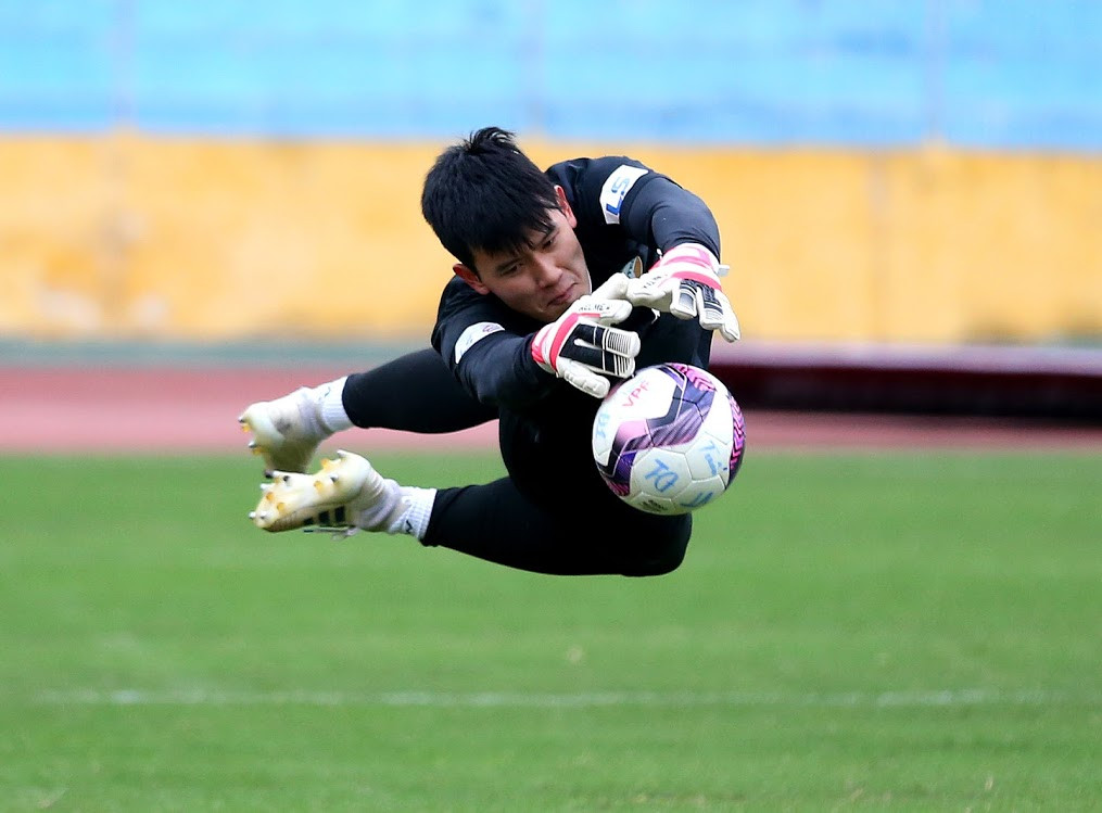 CLB Viettel luyện binh giữa trời đông, chuẩn bị cho Siêu cúp ảnh 12