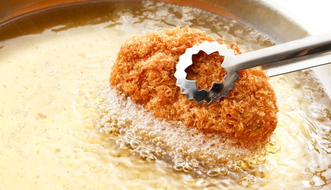 Không muốn cả nhà 'rước ung thư vào người’ thì bỏ ngay cách nấu nướng này ảnh 1