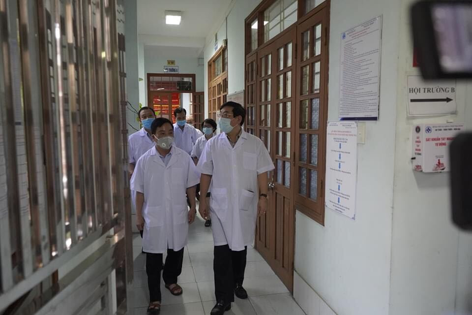 Đoàn công tác của Bộ Y tế làm việc tại Bệnh viện Đa khoa tỉnh Thái Bình ảnh 3