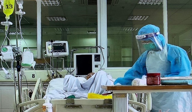 Giám sát y tế khép kín với người nhập cảnh, tin ‘đặc biệt’ về 11 ca mắc COVID-19 ở Việt Nam ảnh 3 Giám sát y tế khép kín với người nhập cảnh, tin ‘đặc biệt’ về 11 ca mắc COVID-19 ở Việt Nam ảnh 3