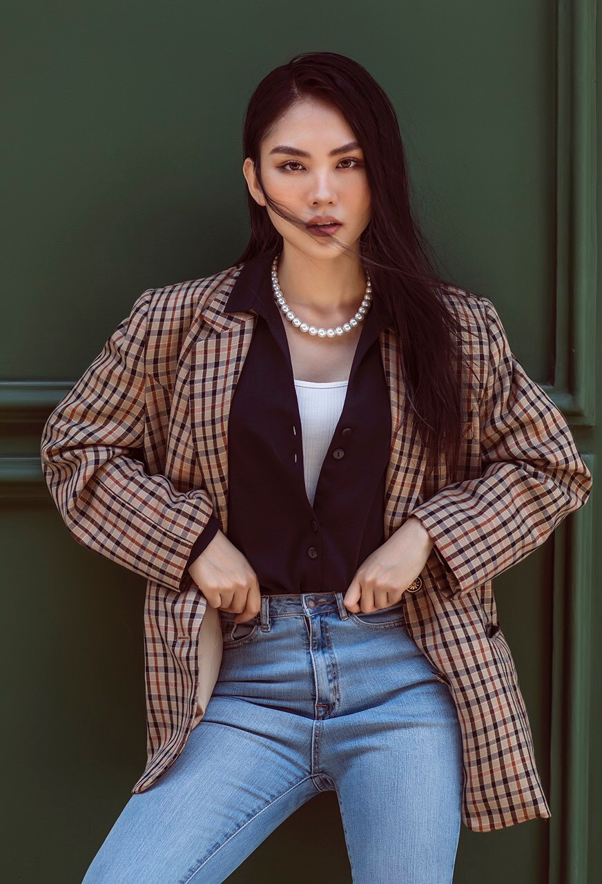 Hoa khôi ĐH Đồng Nai dự thi hoa hậu: Mặt xinh, tiếng Anh 'đỉnh' lại còn biết đàn hát ảnh 5