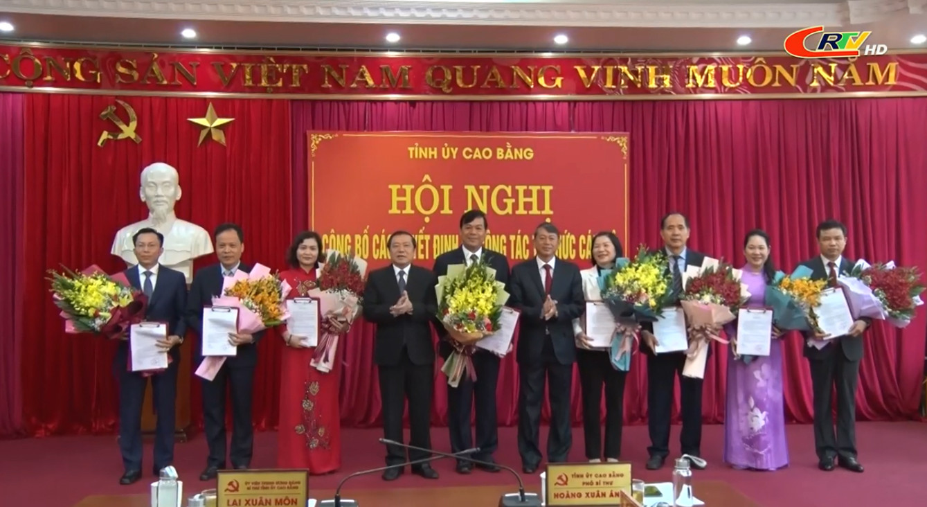 Điều động, bổ nhiệm nhân sự chủ chốt 5 địa phương ảnh 1