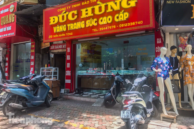 Phố vàng Hà Nội đìu hiu giữa 'cơn bão' giá lịch sử ảnh 11