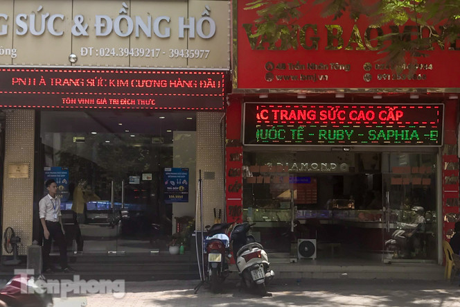 Phố vàng Hà Nội đìu hiu giữa 'cơn bão' giá lịch sử ảnh 6