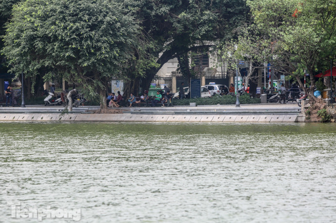 Cận cảnh 3 mũi thi công ngày đêm chỉnh trang, kè hồ Hoàn Kiếm ảnh 11