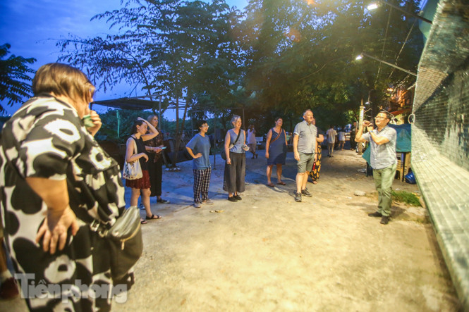 Phù phép 'vùng đất bị bỏ rơi' bên bờ sông Hồng ảnh 11